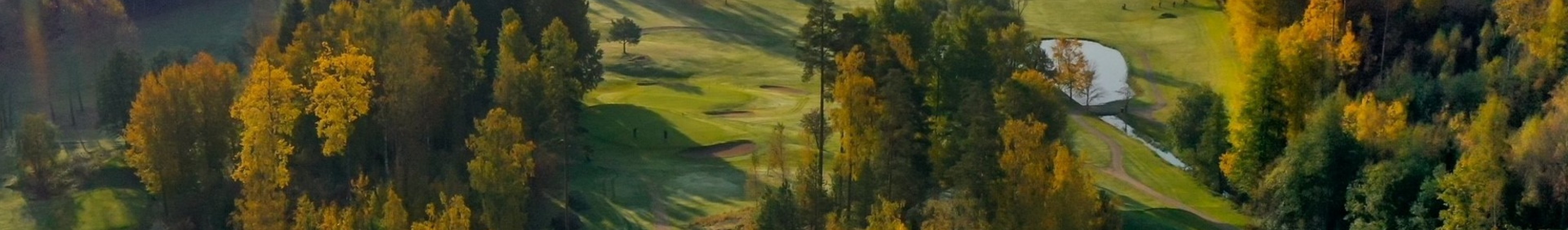 Ilmakuvaa metsäisemmältä väylältä Luukin golfkentällä.